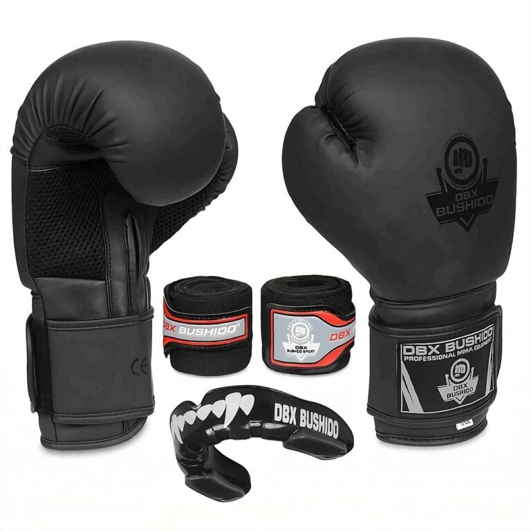 Zestaw bokserski rękawce sparingowe owijki bokserskie szczęka żelowa DBX Bushido