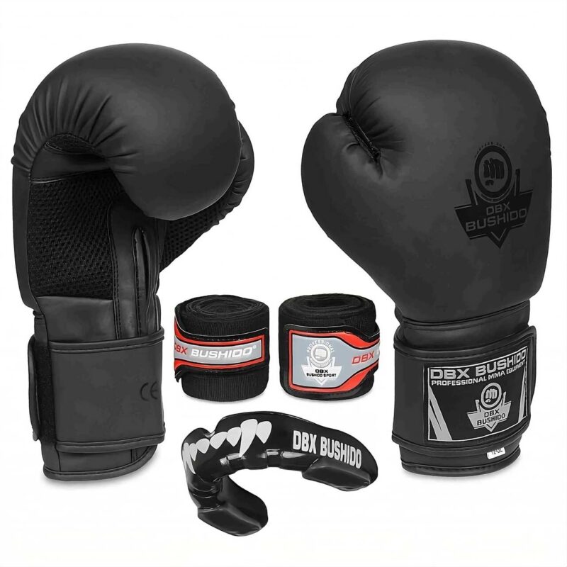 Zestaw bokserski rękawce sparingowe owijki bokserskie szczęka żelowa DBX Bushido